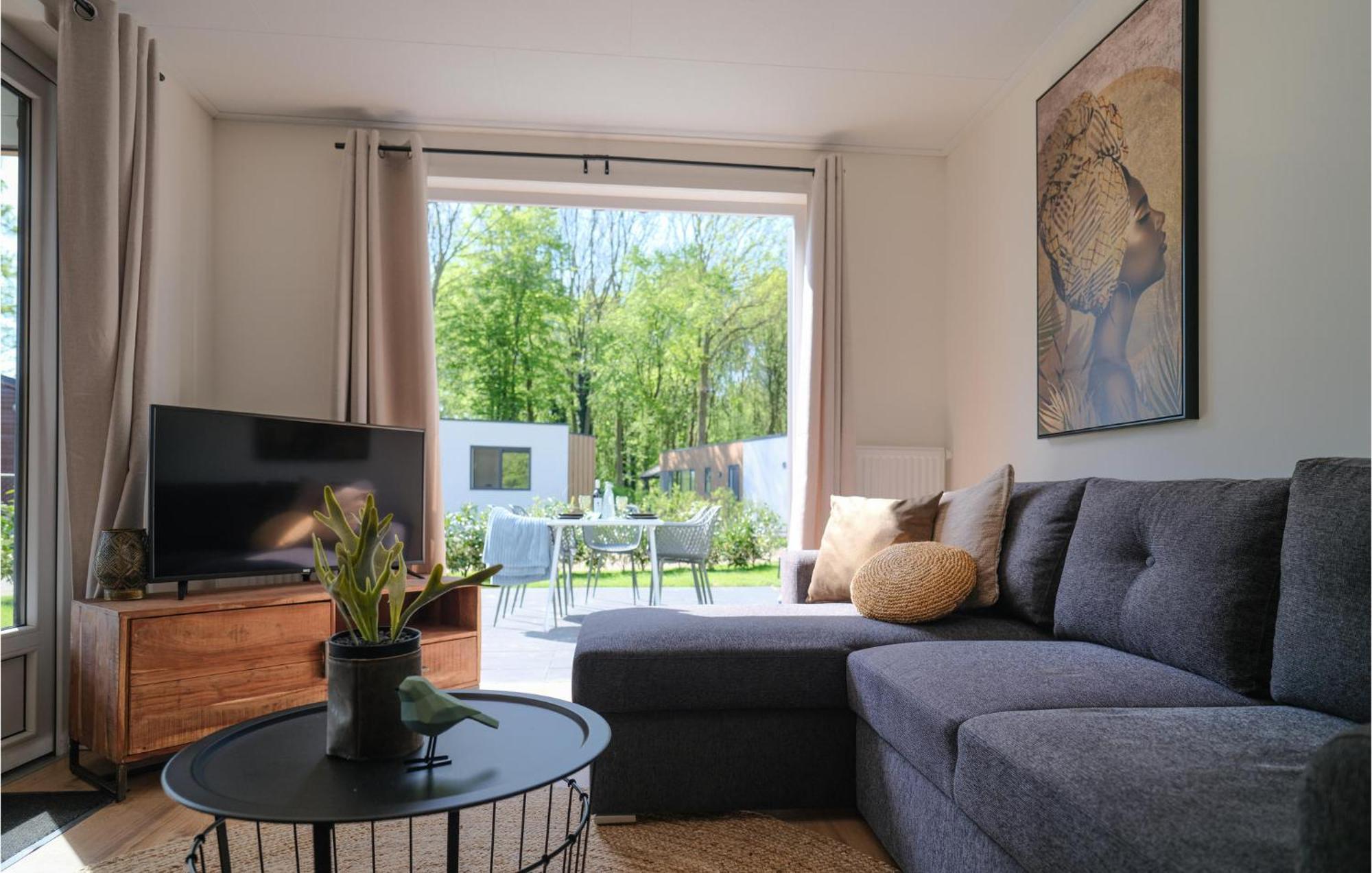 Nice Home In Heinkenszand With Sauna Exteriör bild